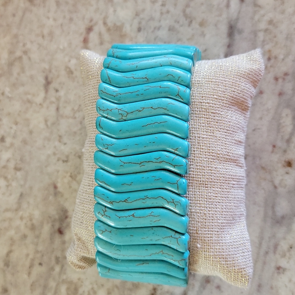 Turquoise bracelet - Picture 3 of 3